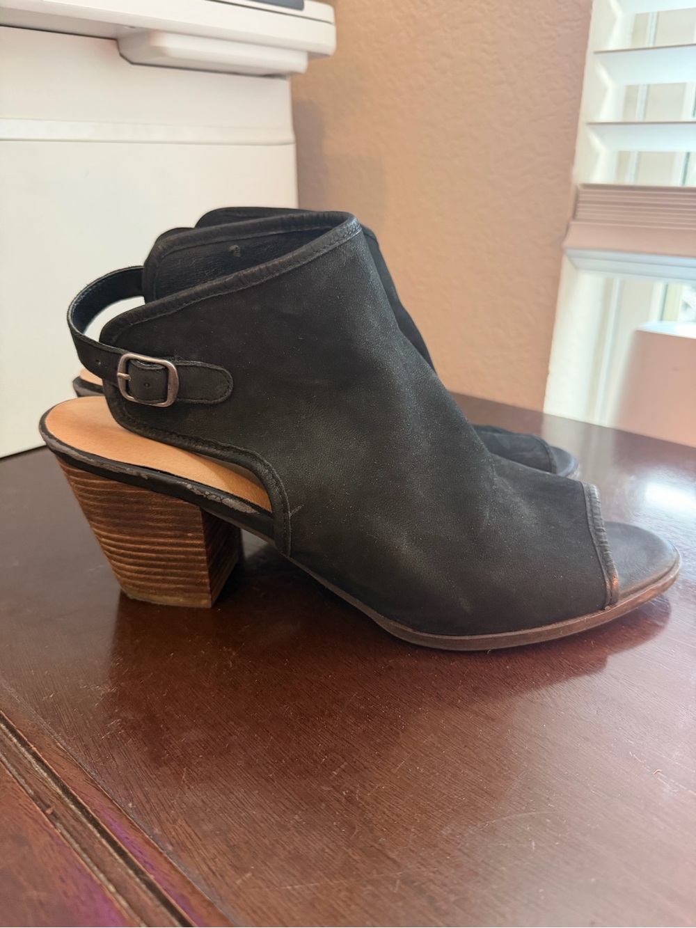 Lucky Brand size 11 Black Open-Toe Slingback Block Heel Sandals